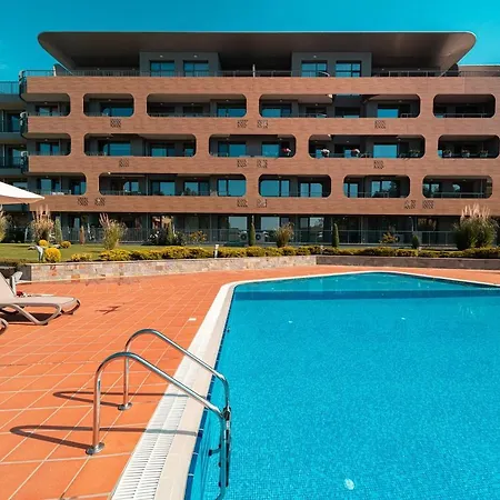 Onda - Coral Complex With Parking & Pool *