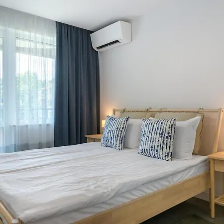 Onda - Coral Complex With Parking & Pool