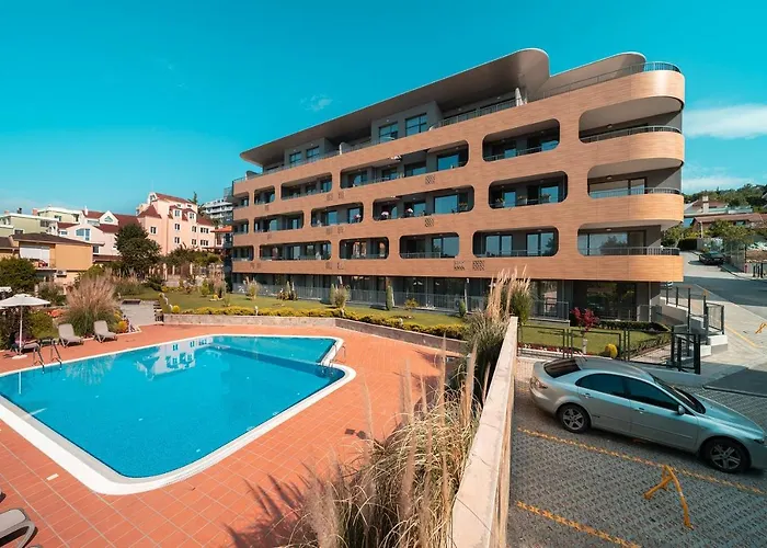 Onda - Coral Complex With Parking & Pool Apartment Varna